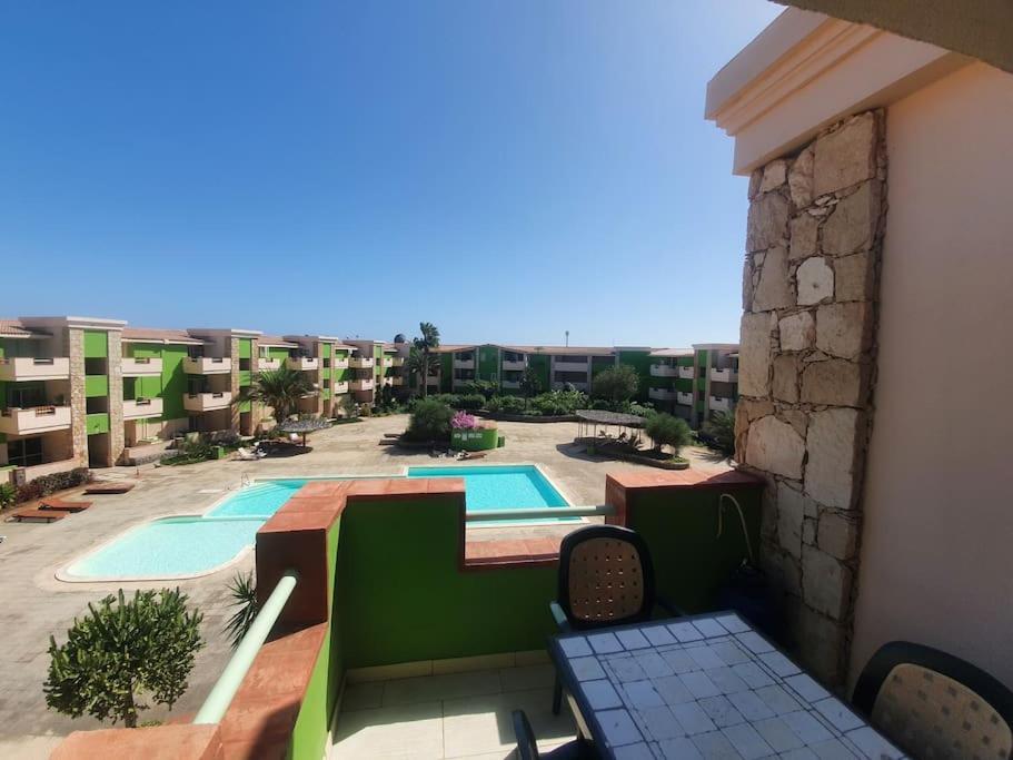 Holiday Properties Moradias Green Санта Мария Екстериор снимка