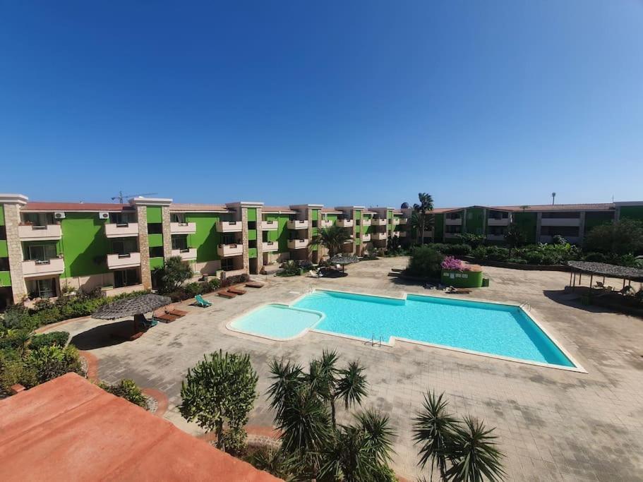 Holiday Properties Moradias Green Санта Мария Екстериор снимка