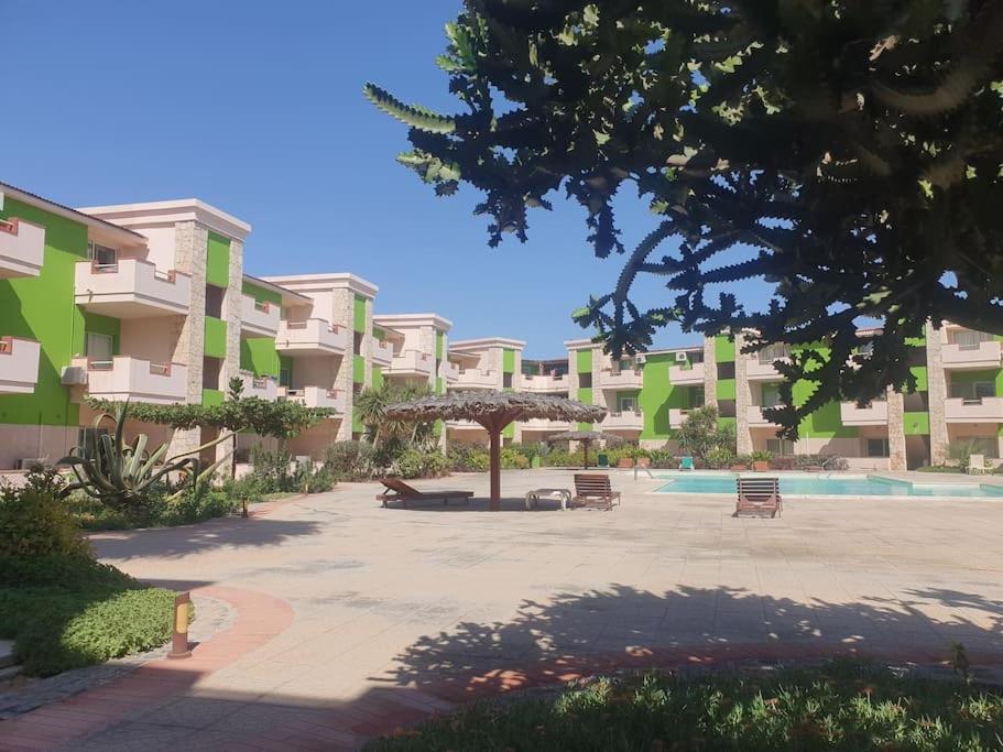 Holiday Properties Moradias Green Санта Мария Екстериор снимка